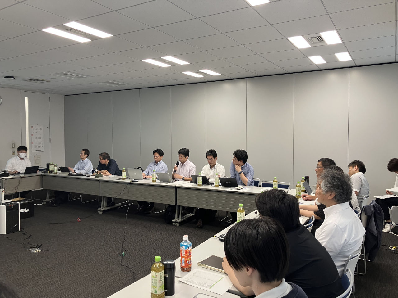 研究会